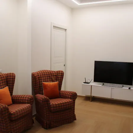 Maison Claire Milan